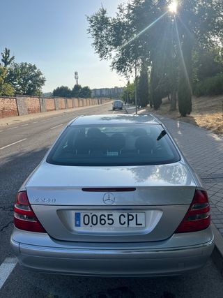 Mercedes-Benz Clase E 240