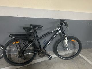 Bicicleta MTB Rockrider 26 Negra
