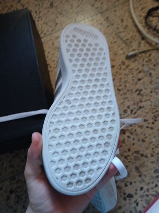 Zapatos Adidas Blancos Talla 37.5