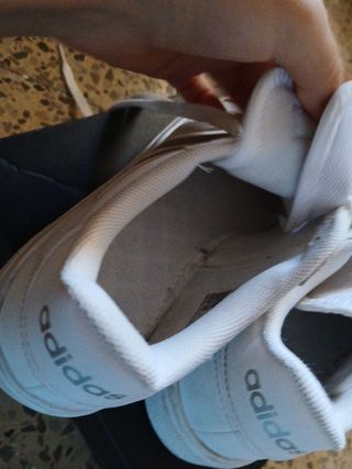Zapatos Adidas Blancos Talla 37.5