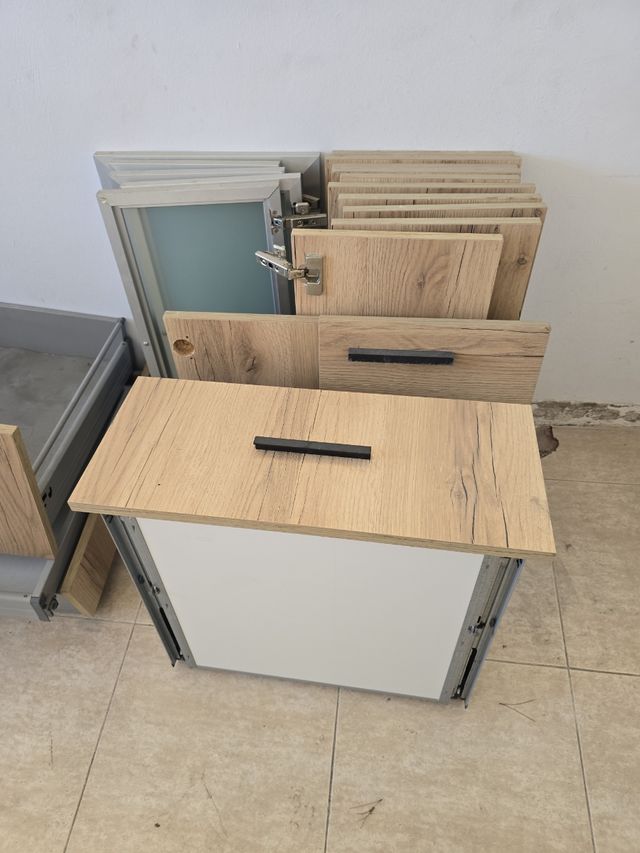 Cajones y puertas Ikea Faktum