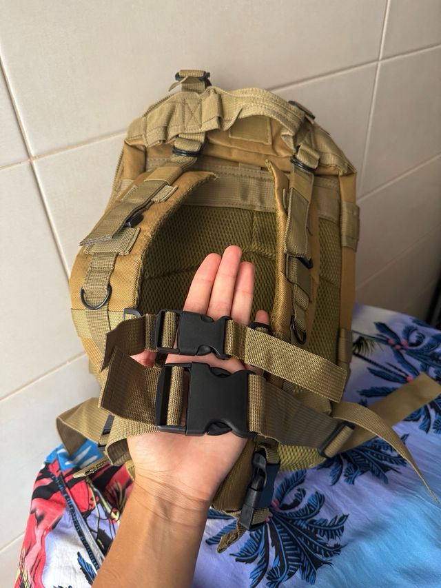 Mochila Táctica Militar Beige Nueva