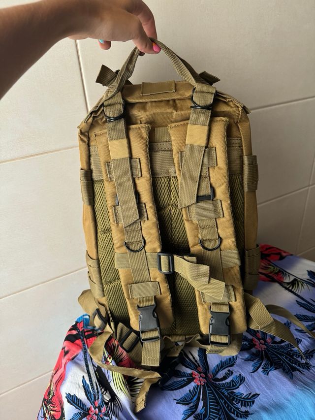 Mochila Táctica Militar Beige Nueva