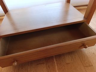 Mueble auxiliar con ruedas