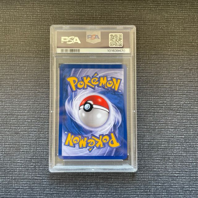 Pokemon Pidgey 1ed Base Set PSA 9