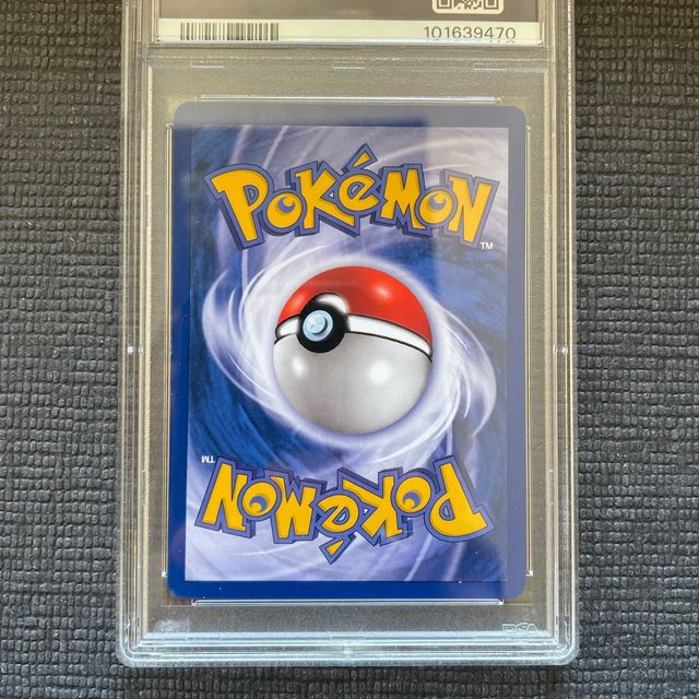 Pokemon Pidgey 1ed Base Set PSA 9
