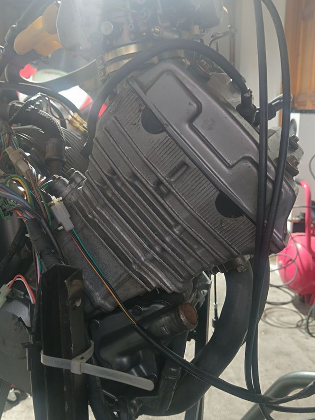 Motor Yamaha XTZ 750 Super Tenere