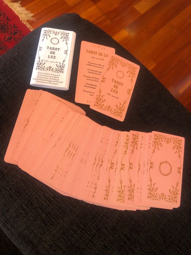 Tarot de Luz Aitor Saraiba