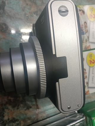 Cámara Fujifilm Instax Mini 90