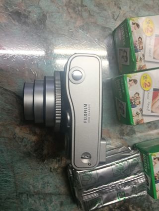 Cámara Fujifilm Instax Mini 90