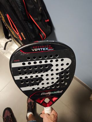 Pala Bullpadel Vertex Comfort