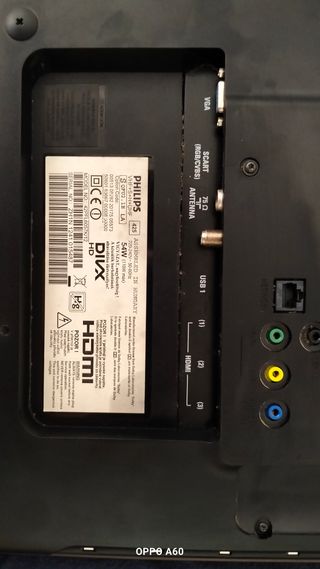 Televisor Philips 3D Ambilight.