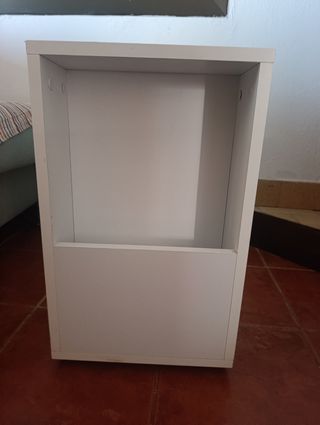 Mesa auxiliar blanca madera con ruedas