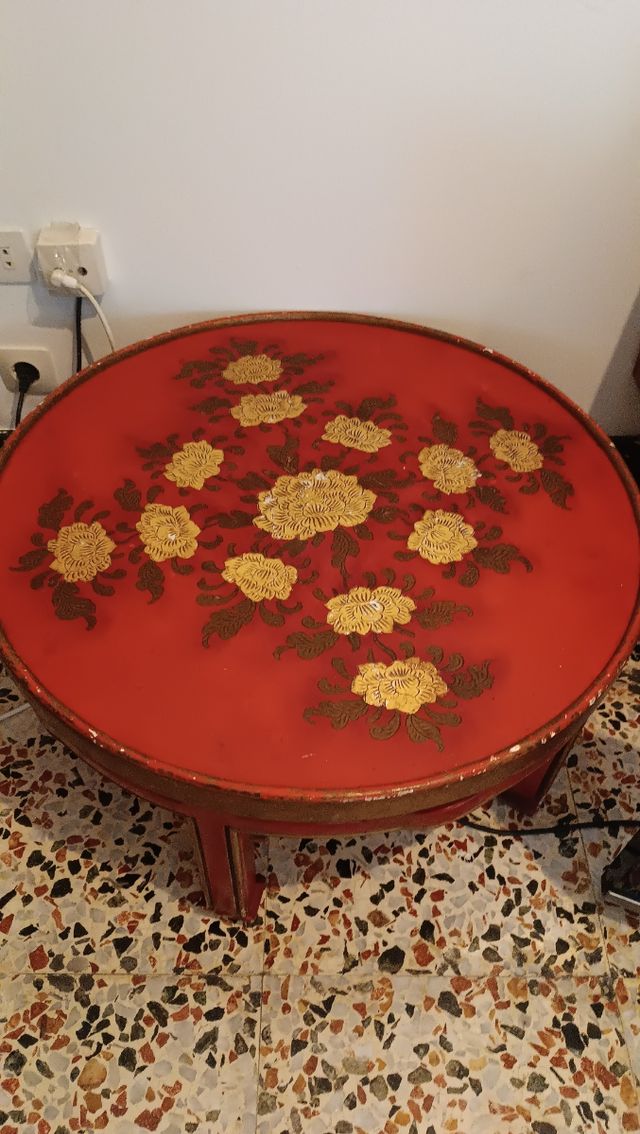 Mesa Redonda Decorada Flores Vintage Años 70