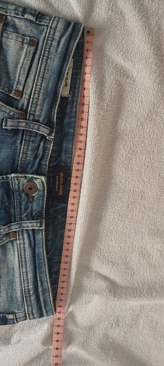 Pantalón vaquero Jack & Jones desgastado