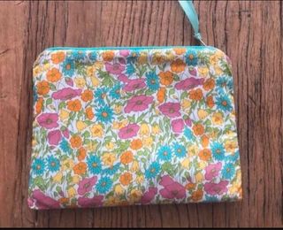 Bolsito tela Liberty estampado floral