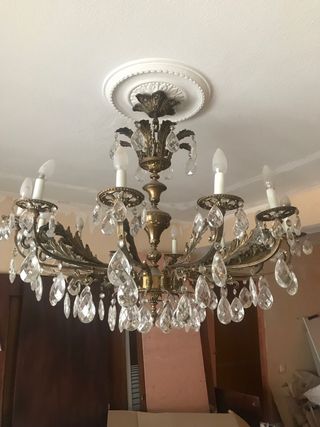 2 lámparas de salón dorada con cristales