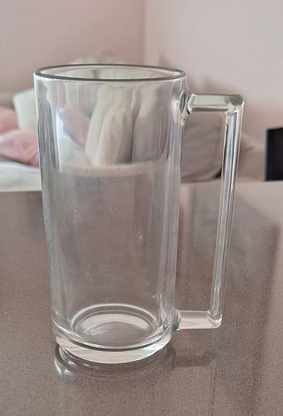 Jarra de cerveza de cristal
