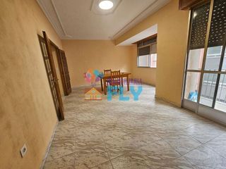 Piso en alquiler en Ventiun en Ourense