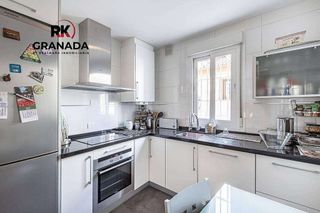 Casa adosada en venta en San Matías - Realejo en Granada