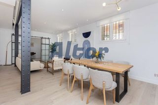 Piso en alquiler en Almagro en Madrid