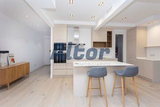 Piso en alquiler en Almagro en Madrid