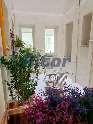 Piso en alquiler en Almagro en Madrid