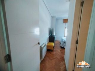 Piso en alquiler en Riazor - Los Rosales en Coruña (A)