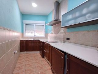 Chalet en venta en Elda