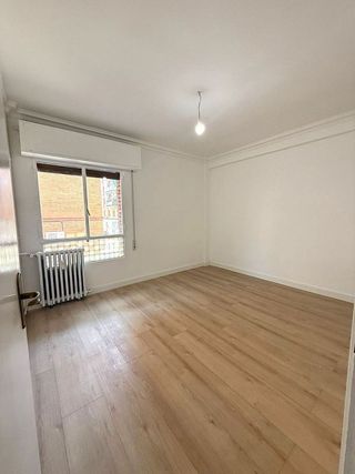 Piso en alquiler en Concepción en Madrid