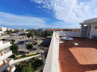 Ático en alquiler en Canet d´En Berenguer