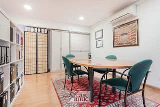 Local comercial en venta en Sant Pere, Santa Caterina i la Ribera en Barcelona