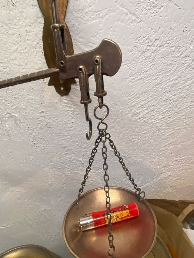 Bilancia da tavolo in ottone