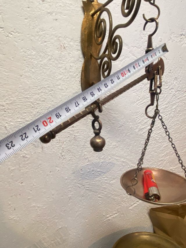 Bilancia da tavolo in ottone