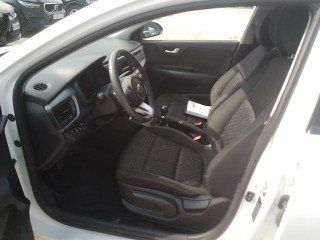 💶SIN ENTRADA 155€ 🚗 Kia Rio 1.2 DPi 84CV Concept