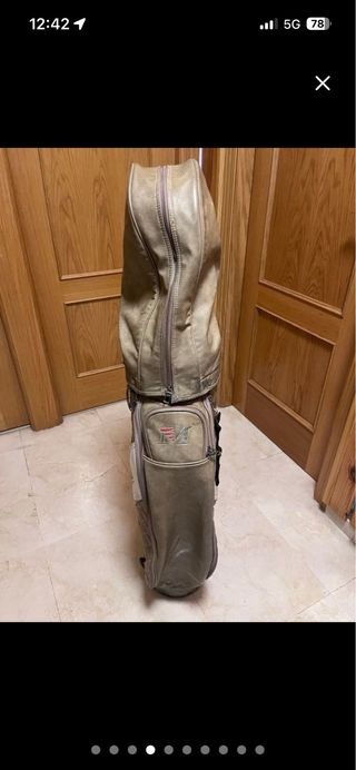 Palos de golf con bolsa marca Makser