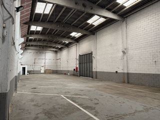 Nave industrial en alquiler en Sils