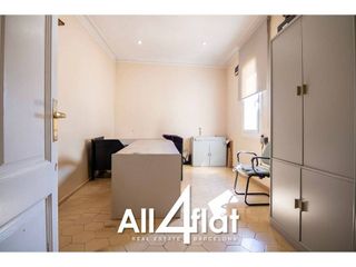 Oficina en alquiler en El Gòtic en Barcelona