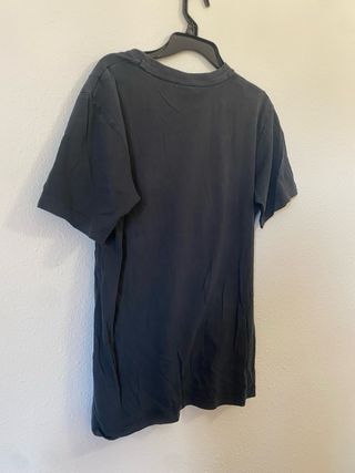 Camiseta Nike Negra con Logo Rayas