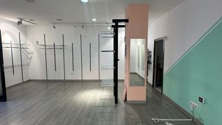 Local comercial en alquiler en Arroyo del Moro - Noreña en Córdoba