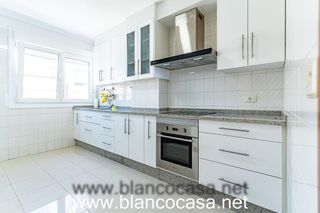 Piso en alquiler en Carballo