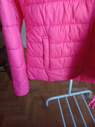 Chaqueta rosa United Colors of Benetton