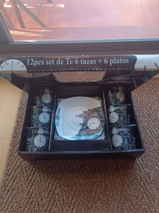 Set nuevo a estrenar  de6 tazas y 6 platos It's Ti