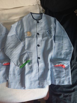 Babero uniforme escolar Esclavas de María