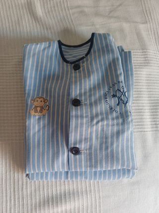 Babero uniforme escolar Esclavas de María