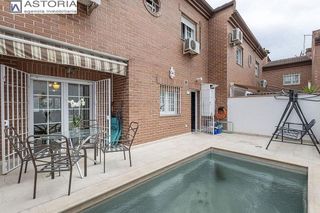 Casa adosada en venta en Cerrillo de Maracena - Periodistas en Granada