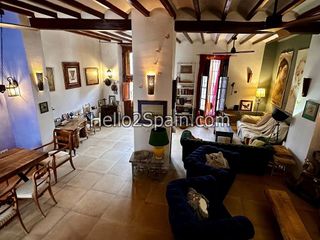 Casa adosada en venta en Pego