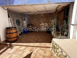 Casa adosada en venta en Pego