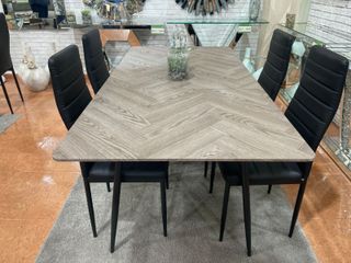Mesa extensible con 4 sillas – NUEVA