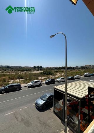 Oficina en alquiler en Huércal de Almería